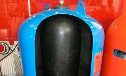 Гідроакумулятор: пристрій і принцип роботи гідробака в системі водопостачання