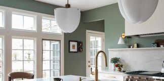 Trendy kolorystyczne w kuchni 2026: zwrot w stronę ciepła i osobowości